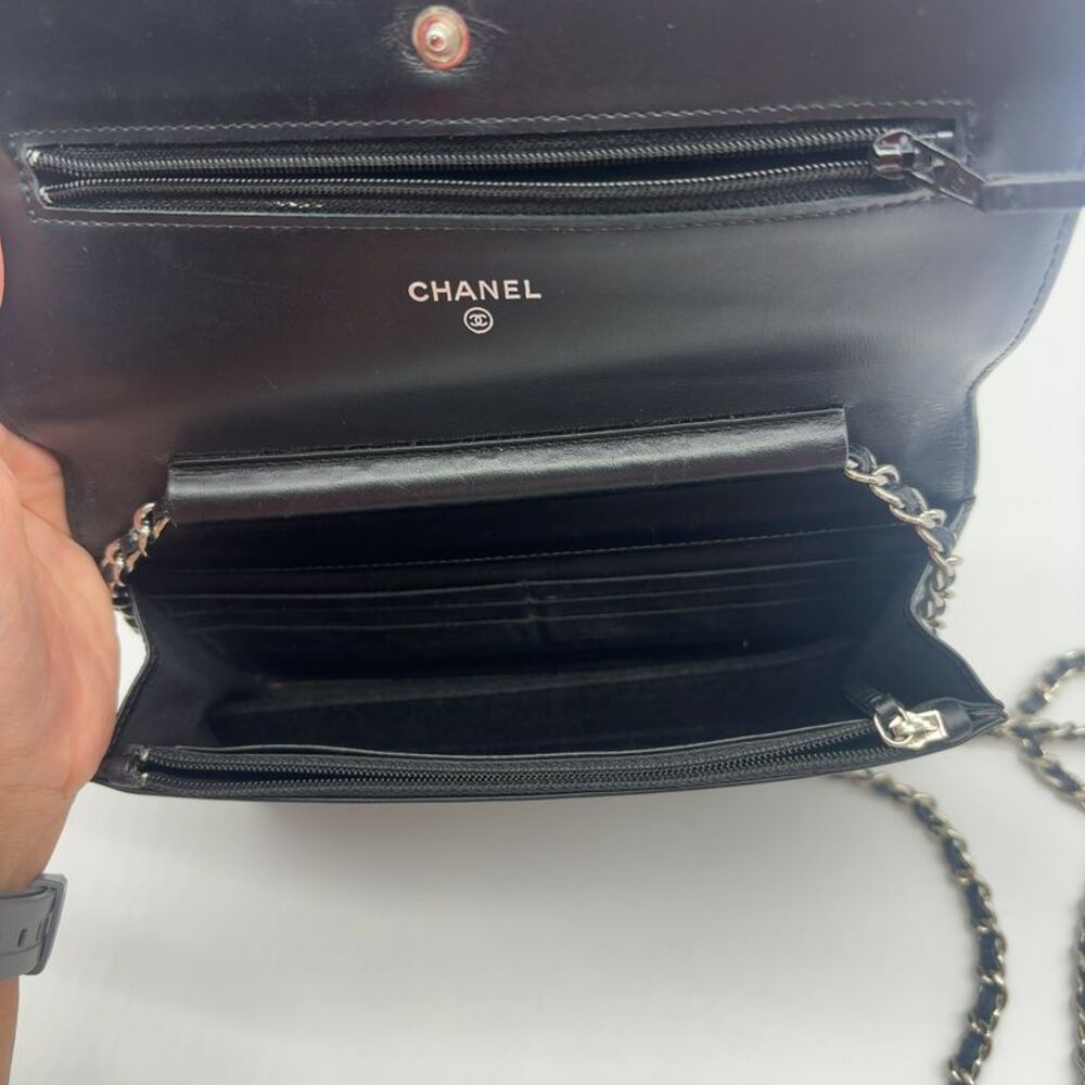CHANEL Caviar Leather Wallet on Chain - Picture 8 of 8